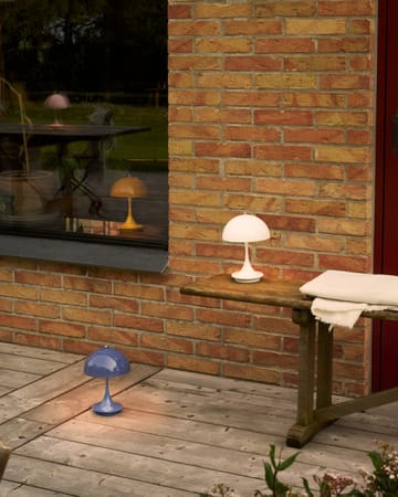 Panthella 160 Portable v3 bordlampe - Opal white - Louis Poulsen