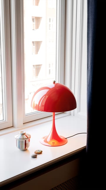Panthella MINI bordlampe - Korall - Louis Poulsen