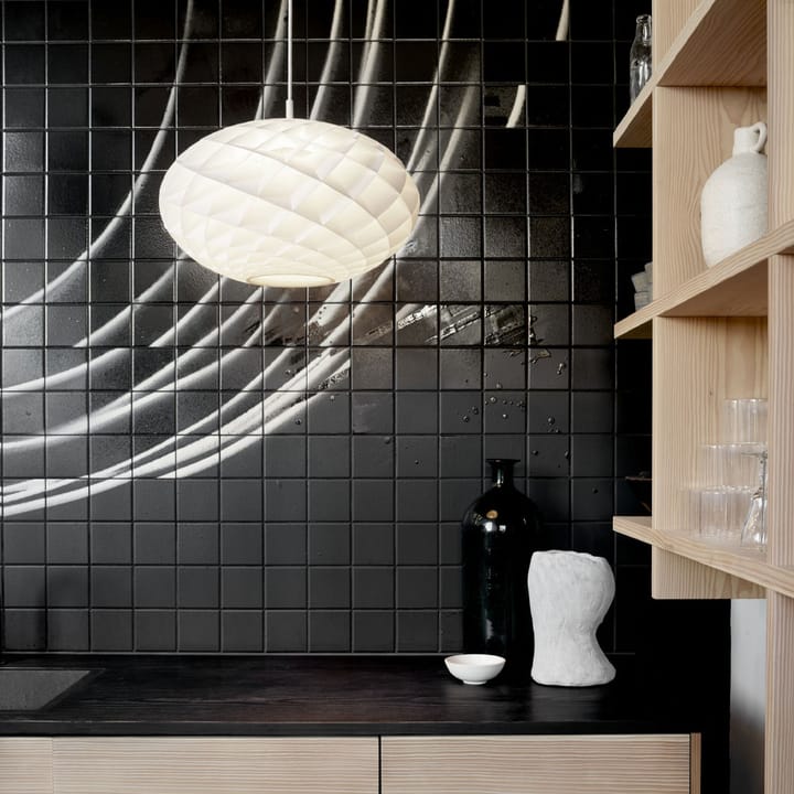 Patera Oval pendel, Hvit Louis Poulsen