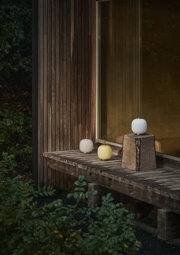 VL45 Radiohus bærbar lampe Ø17,5 cm - undefined - Louis Poulsen