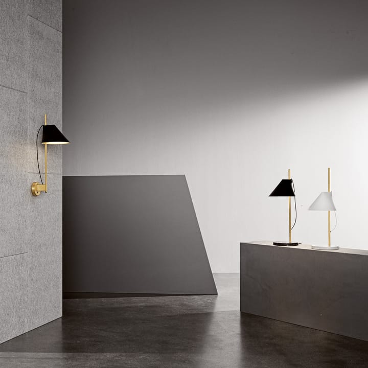 Yuh vegglampe, Svart-messing Louis Poulsen