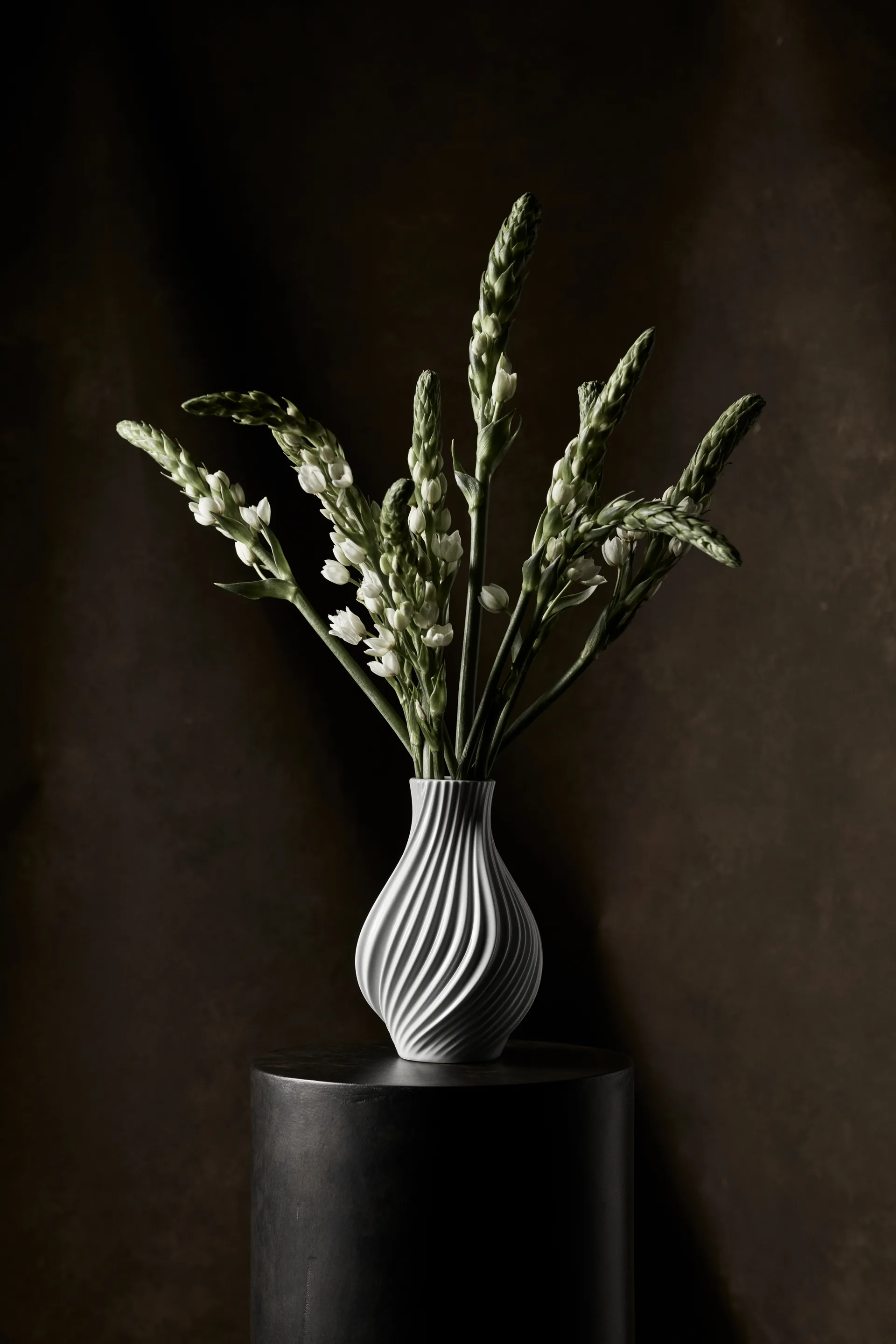 Twist vase 18 cm, Hvit Lyngby Porcelæn