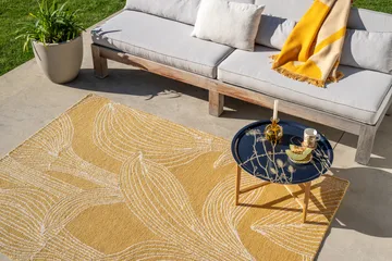 Kukat puhkeavat teppe outdoor - Straw, 160x230 cm - Marimekko