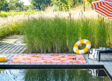 Unikko teppe outdoor - Pink-orange, 250x350 cm - Marimekko