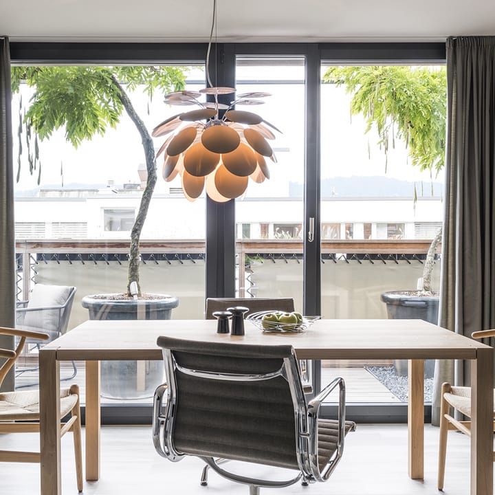 Discoco Medium pendel, svart/gull Marset