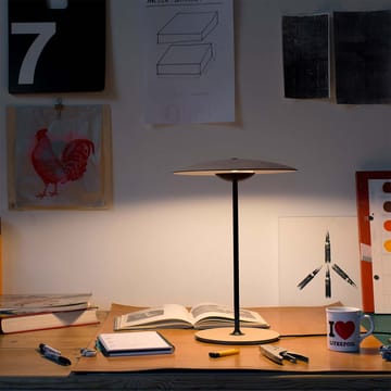 Ginger S bordlampe - wenge, svart stålrørstativ - Marset