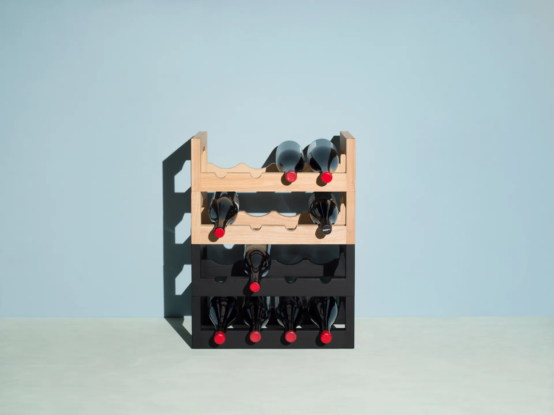 Silo stabelbart vinstativ, Oljet ask Massproductions