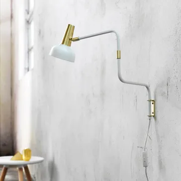 Ray bordlampe - black, detalj i eik på skjermen - Mater