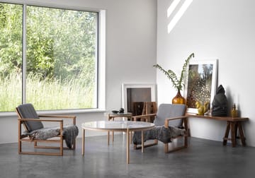 Dondo sidebord hvitpigmentert eik Ø45 cm - Høvlet kalkstein - Mavis