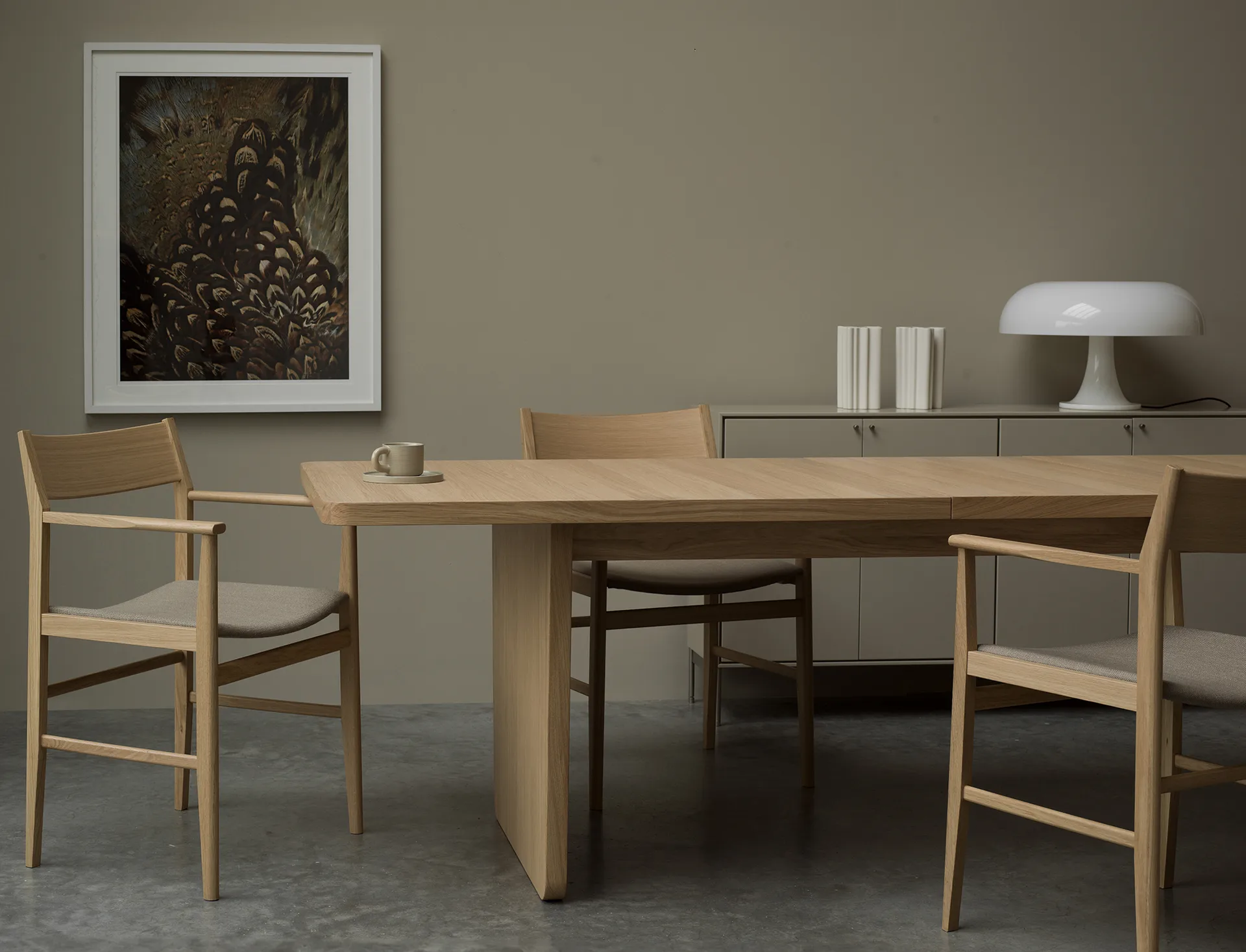 Siza karmstol, Hvitpigmentert eik-lin sete Mavis