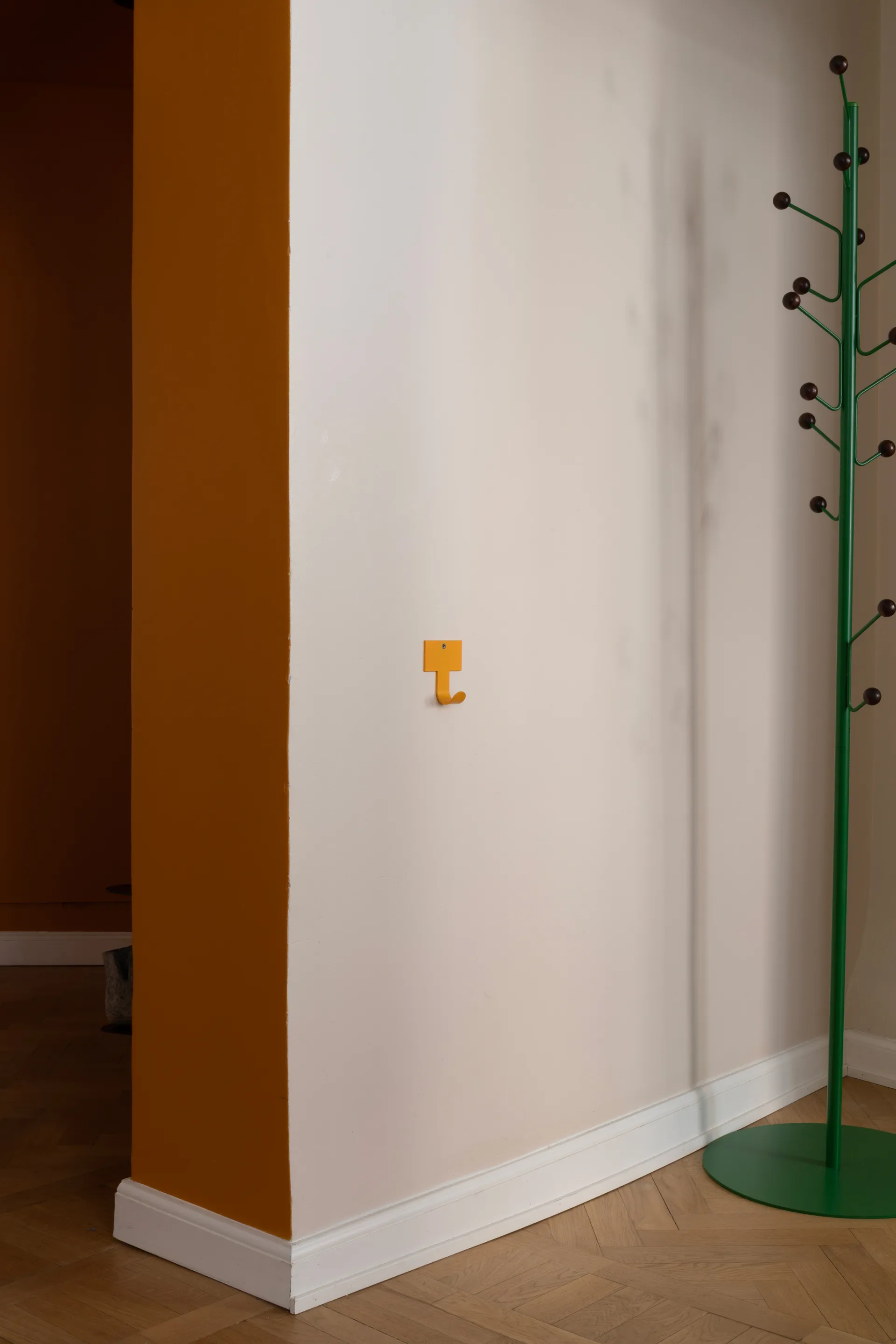 Bill Floor klesknagg, Grønn-mørkebrun Maze