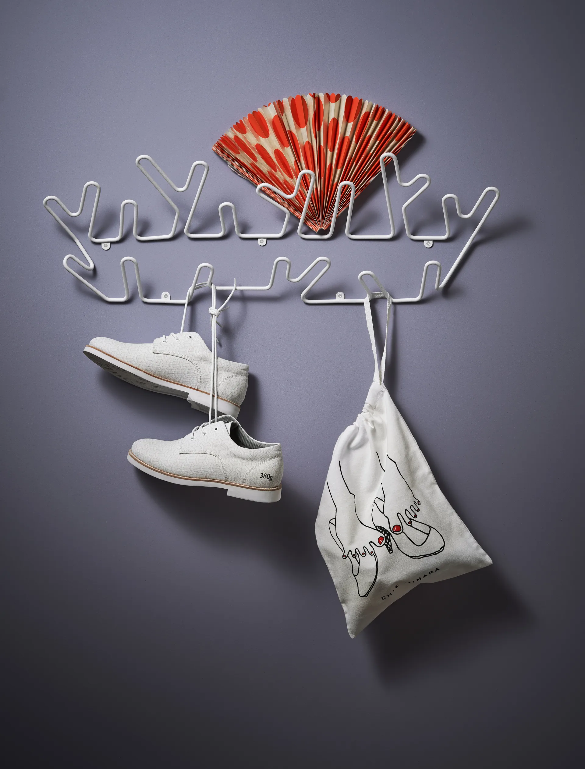 Crown L knaggrekke, White Maze