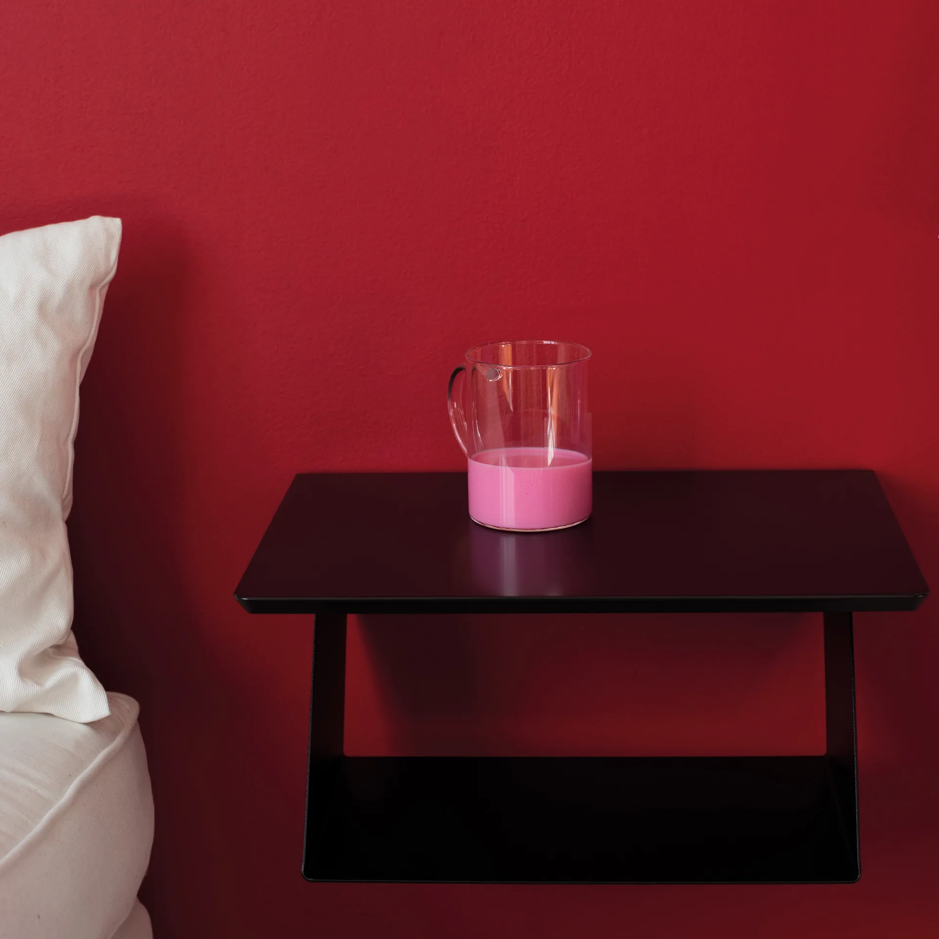 Edgy hylle, svart Maze