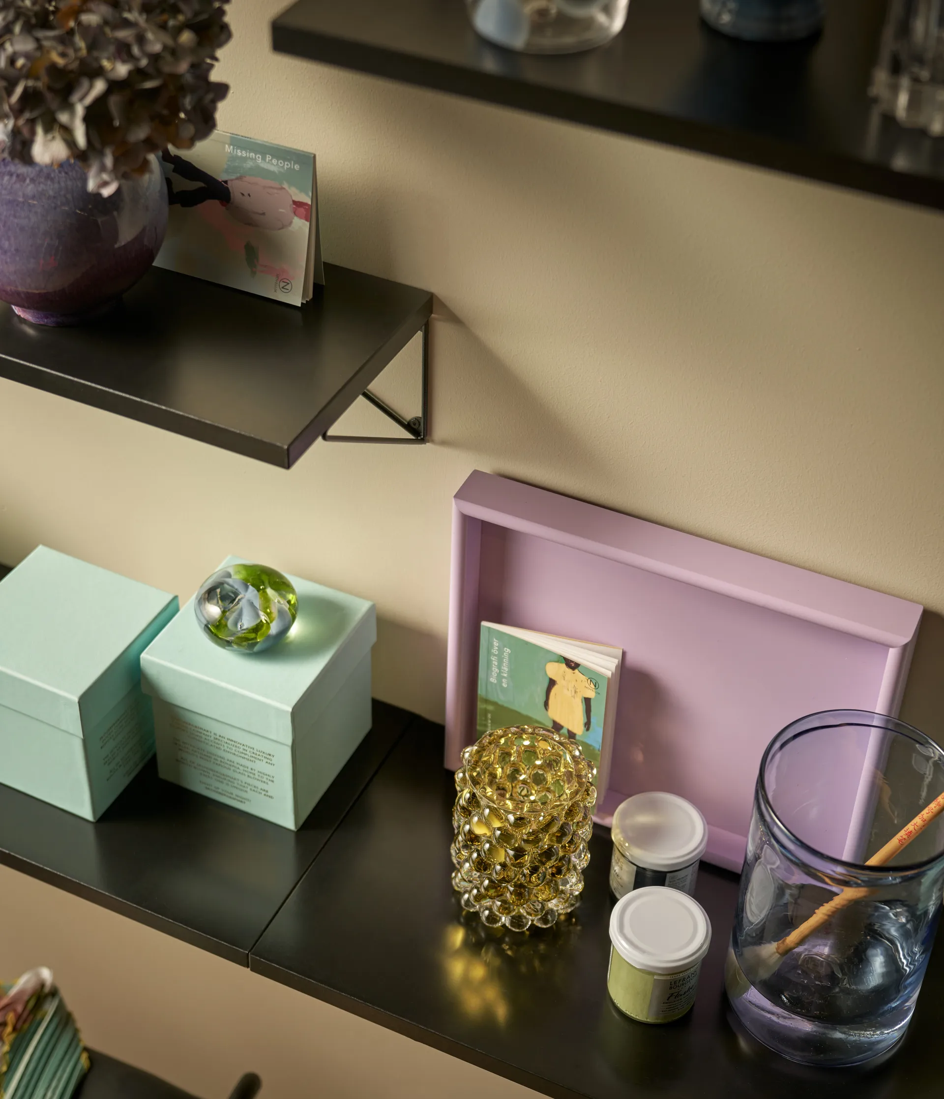 Pythagoras hylleplan, Large, svart Maze