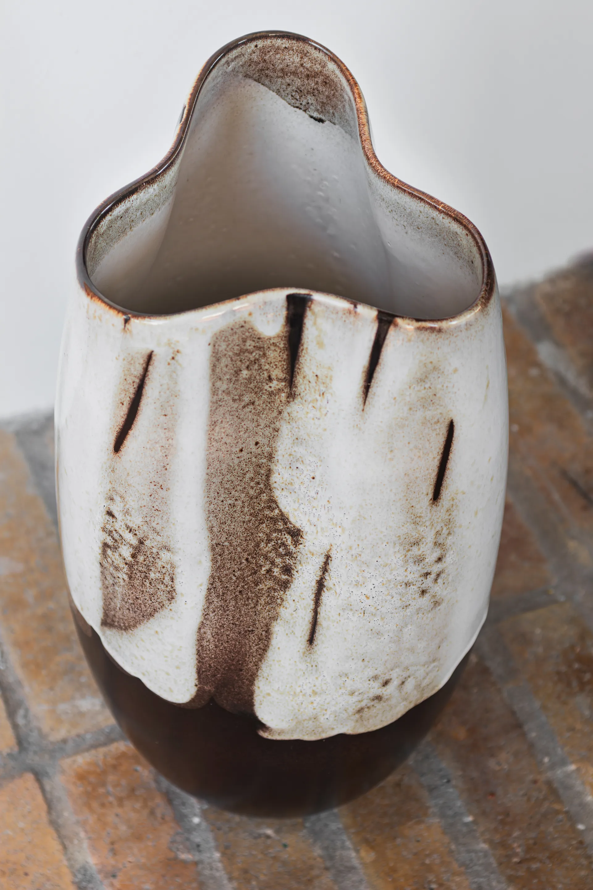 By Hand vase large 38,5 cm, Off-white Mette Ditmer