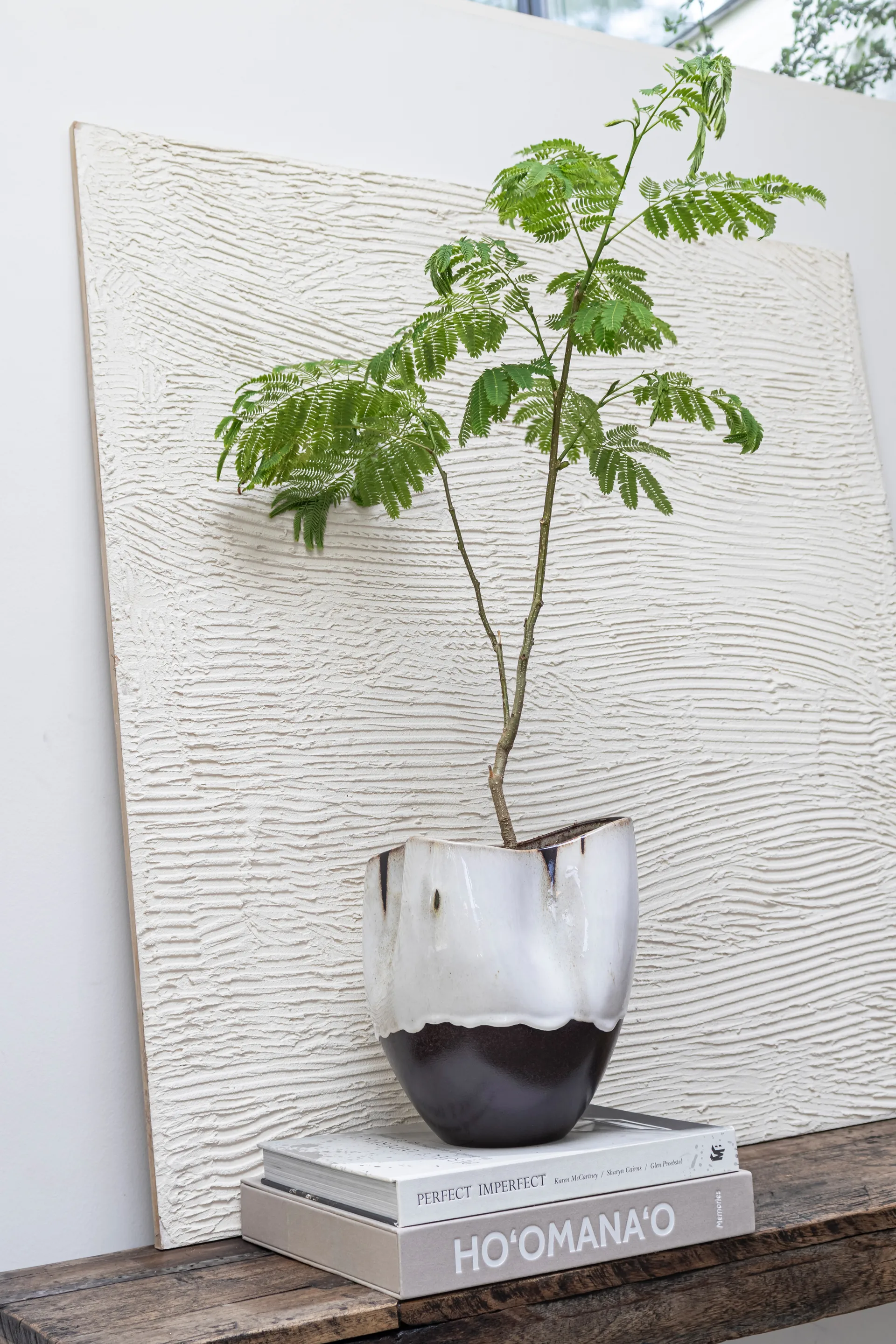 By Hand vase small 24,5 cm, Off-white Mette Ditmer