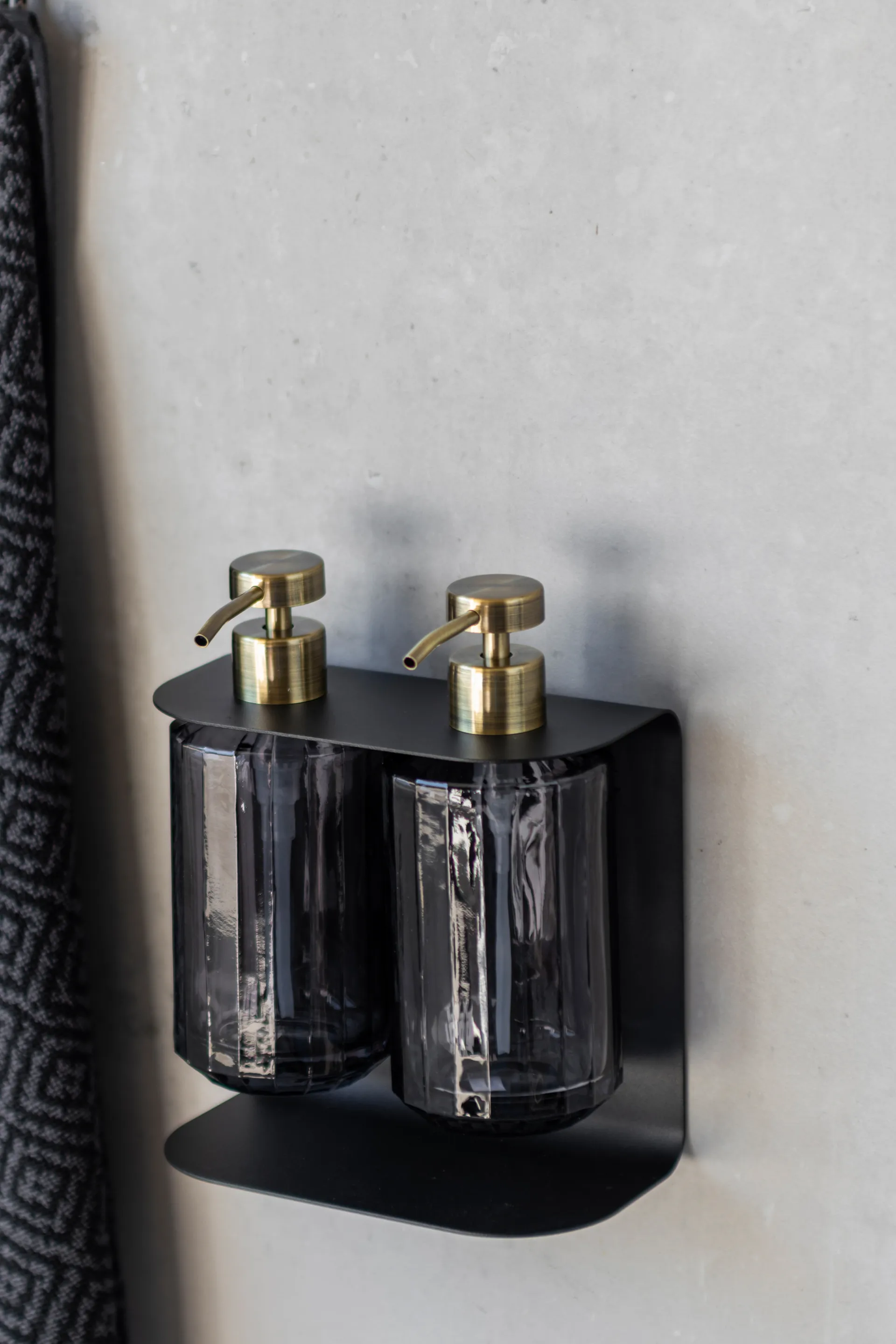 Carry vegghengt holder dobbel, Black Mette Ditmer