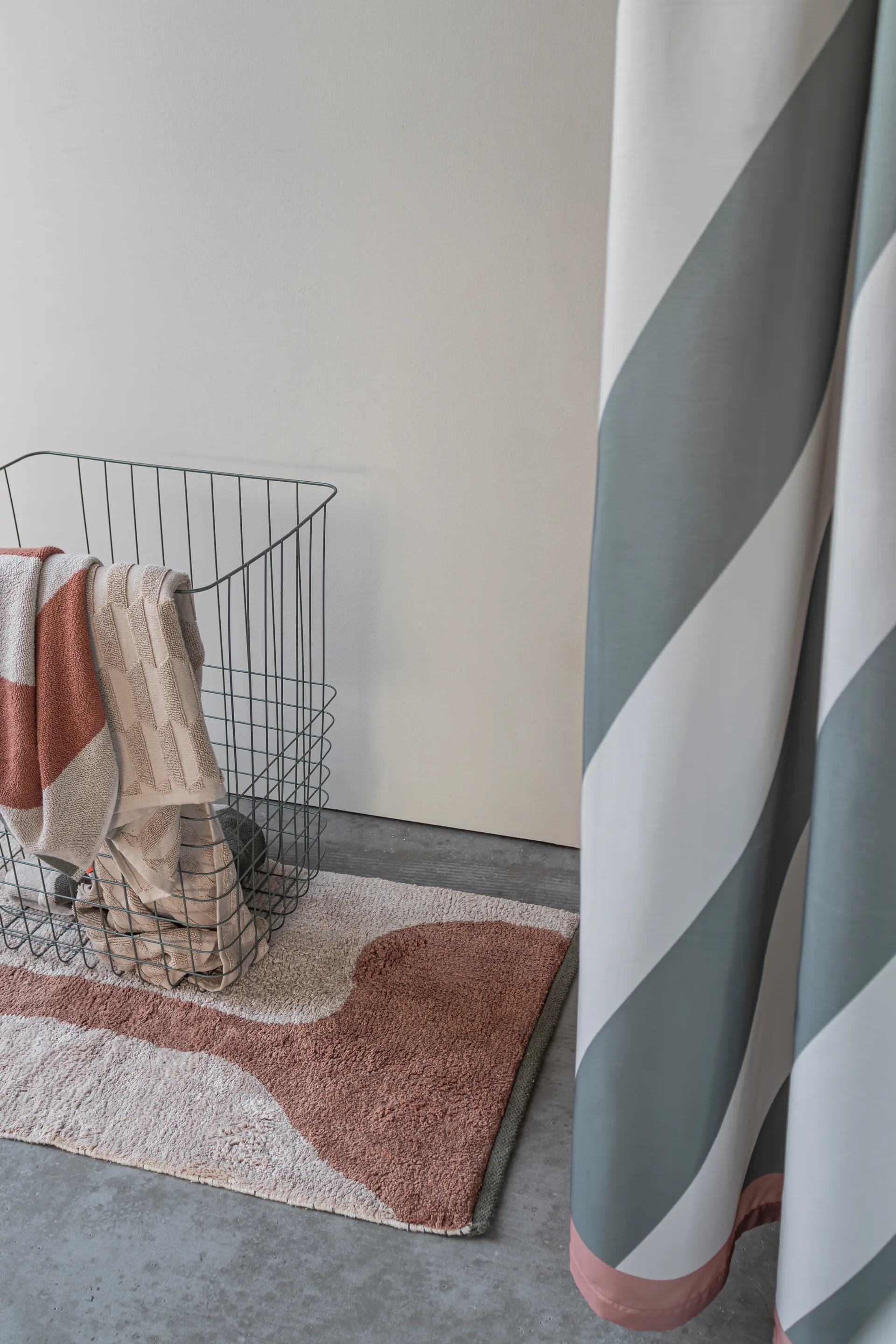 Figura teppe, Brick, 50x80 cm Mette Ditmer