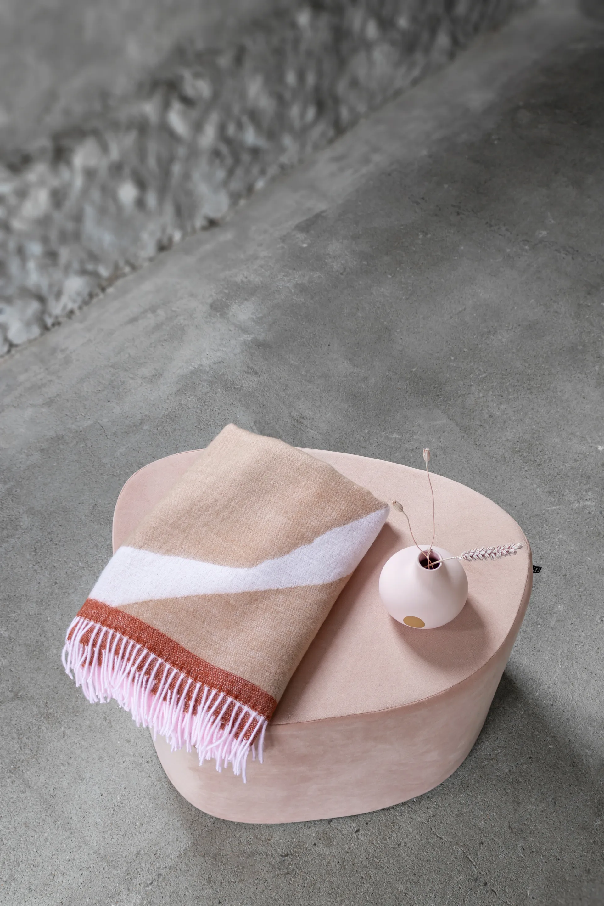 Gallery pledd 125 x 170 cm, Latte Mette Ditmer