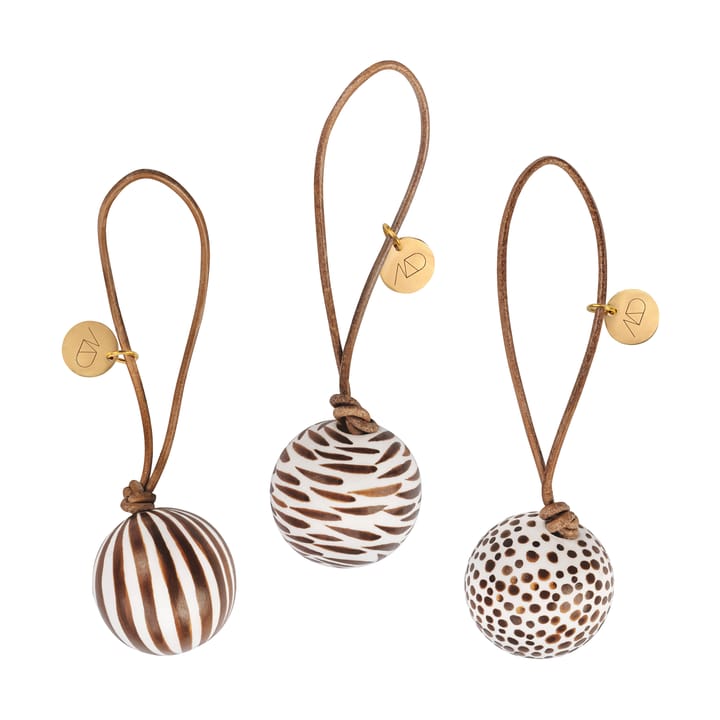 Globe juletrekule 3 deler - Walnut - Mette Ditmer