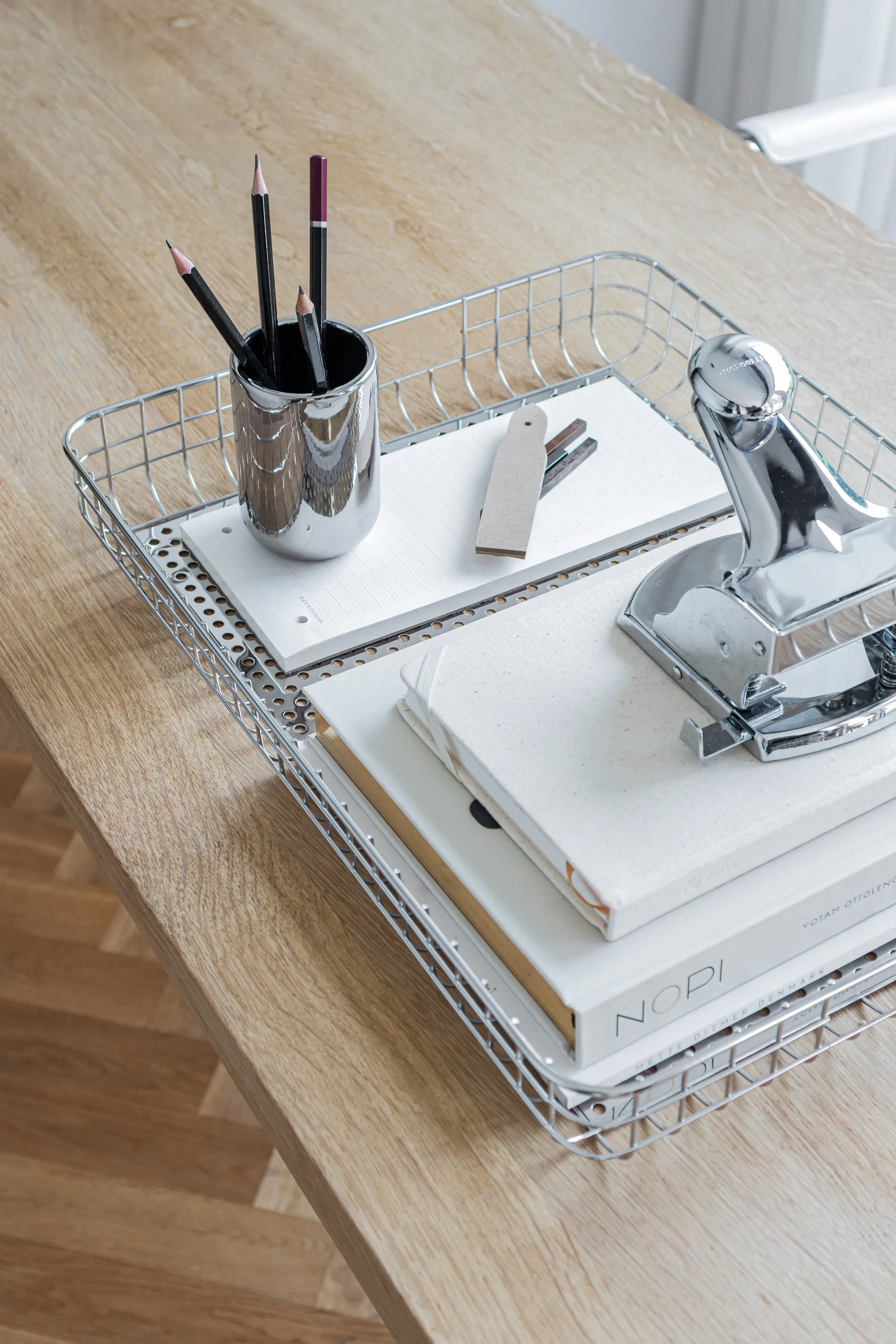 Lift brett 33,5x45,5 cm, Chrome Mette Ditmer