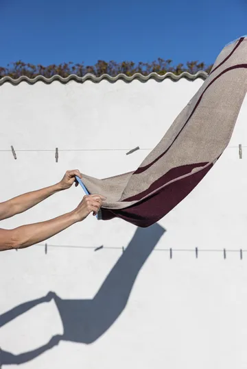 Nova Arte badehåndkle 70 x 133 cm - Wine-sand - Mette Ditmer