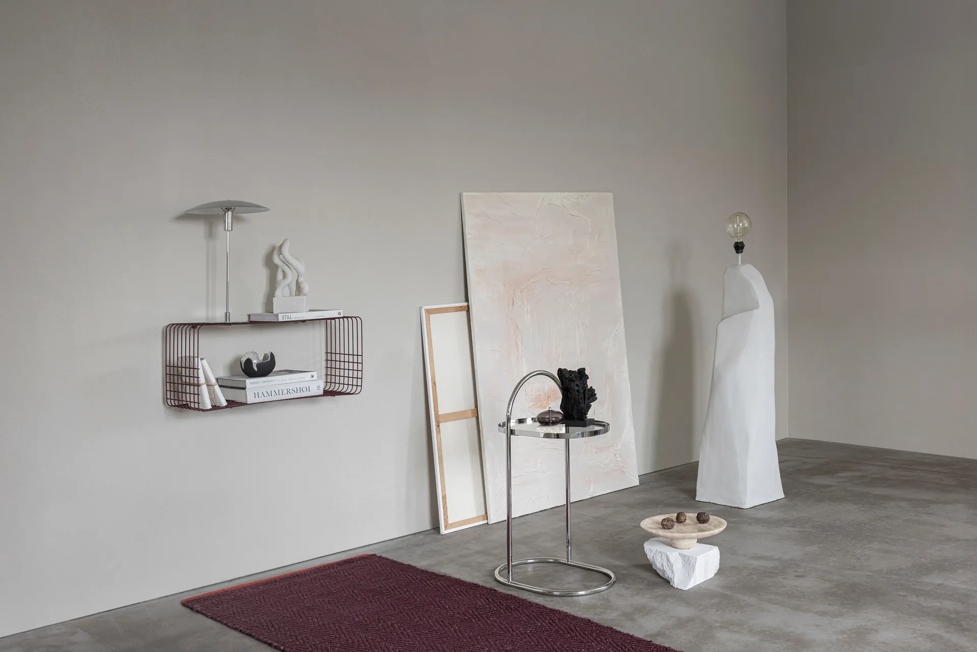 Travertin pidestall, Linen, Ø32x8,5 cm Mette Ditmer