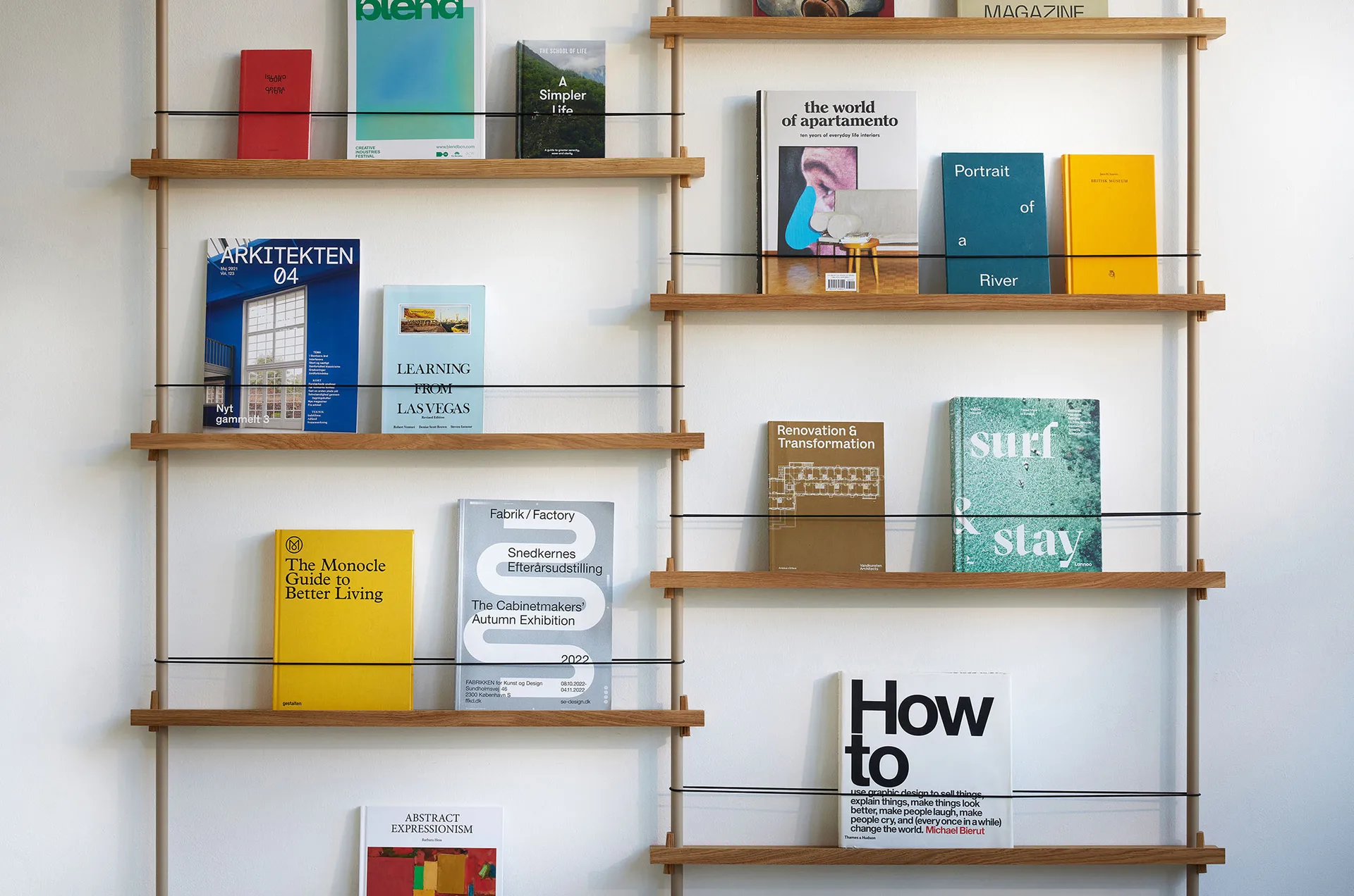 Magazine Shelving avisstativ, Black-rustfritt stål, 85x115x7 cm, MS.115.1 MOEBE
