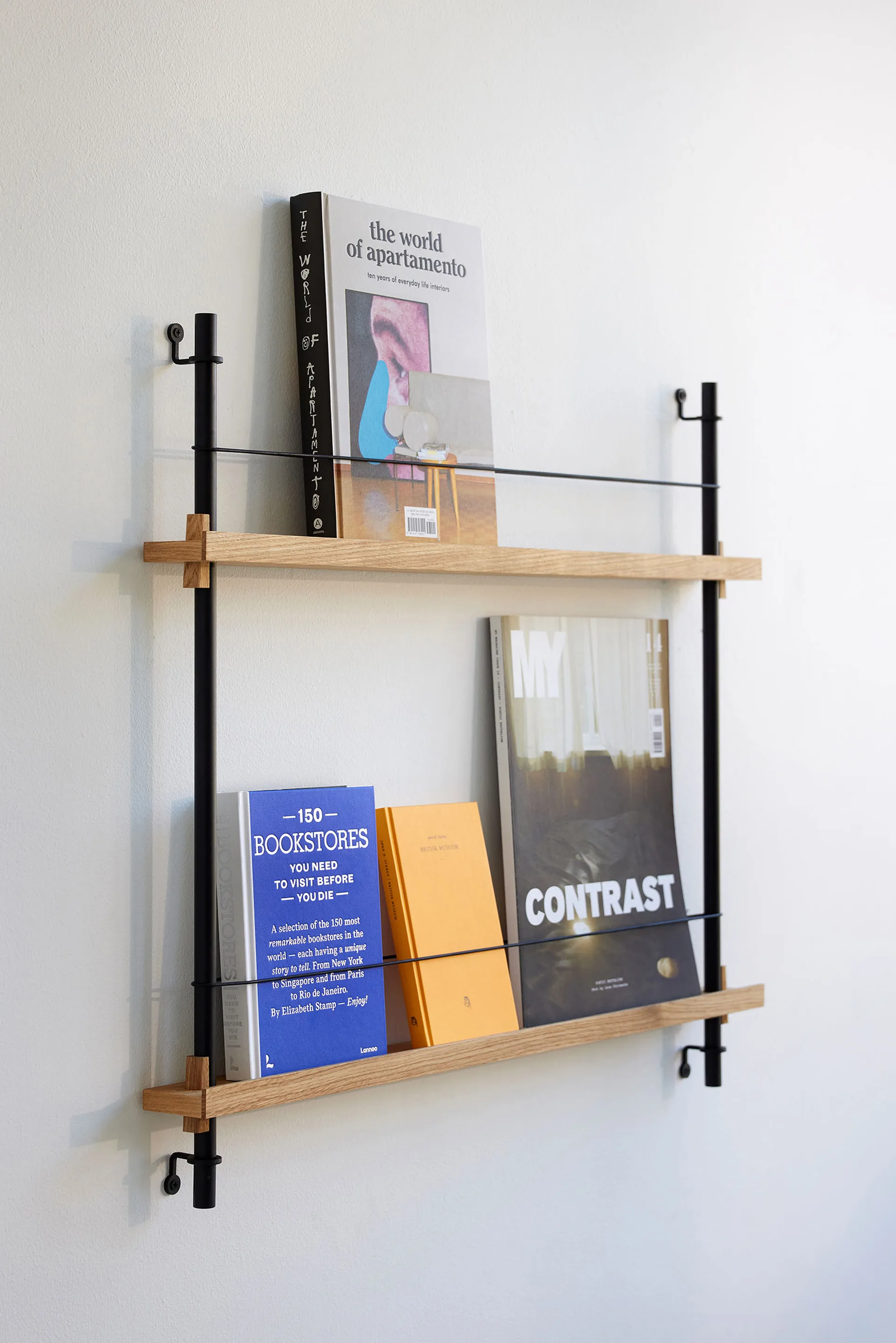 Magazine Shelving avisstativ, Eik-rustfritt stål, 85x115x7 cm, MS.115.1 MOEBE