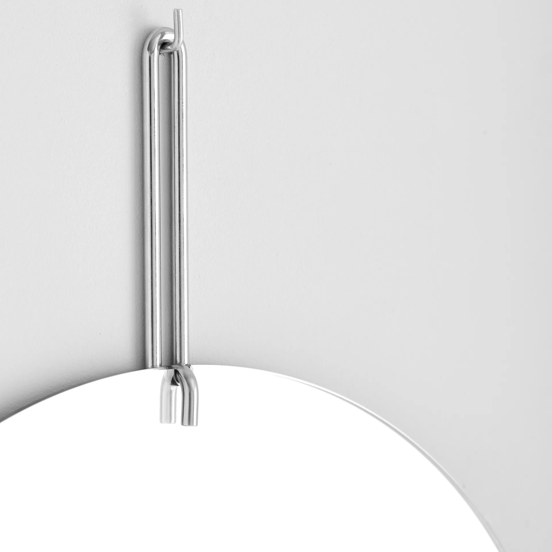 Moebe wall mirror Ø 70 cm, Krom MOEBE