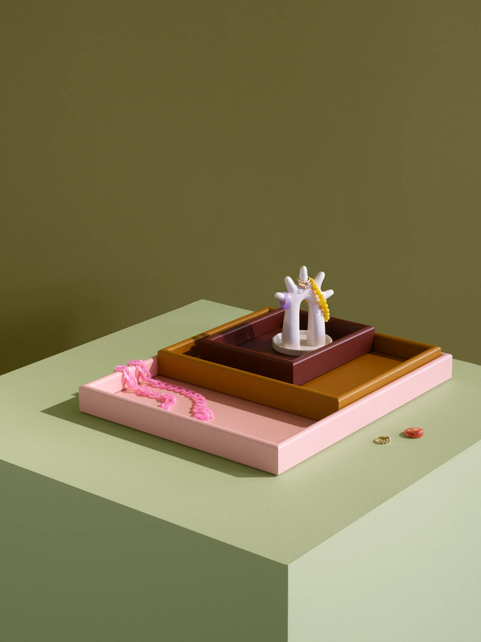 Arrange sett med brett 3 deler, Masala-amber-ruby Montana