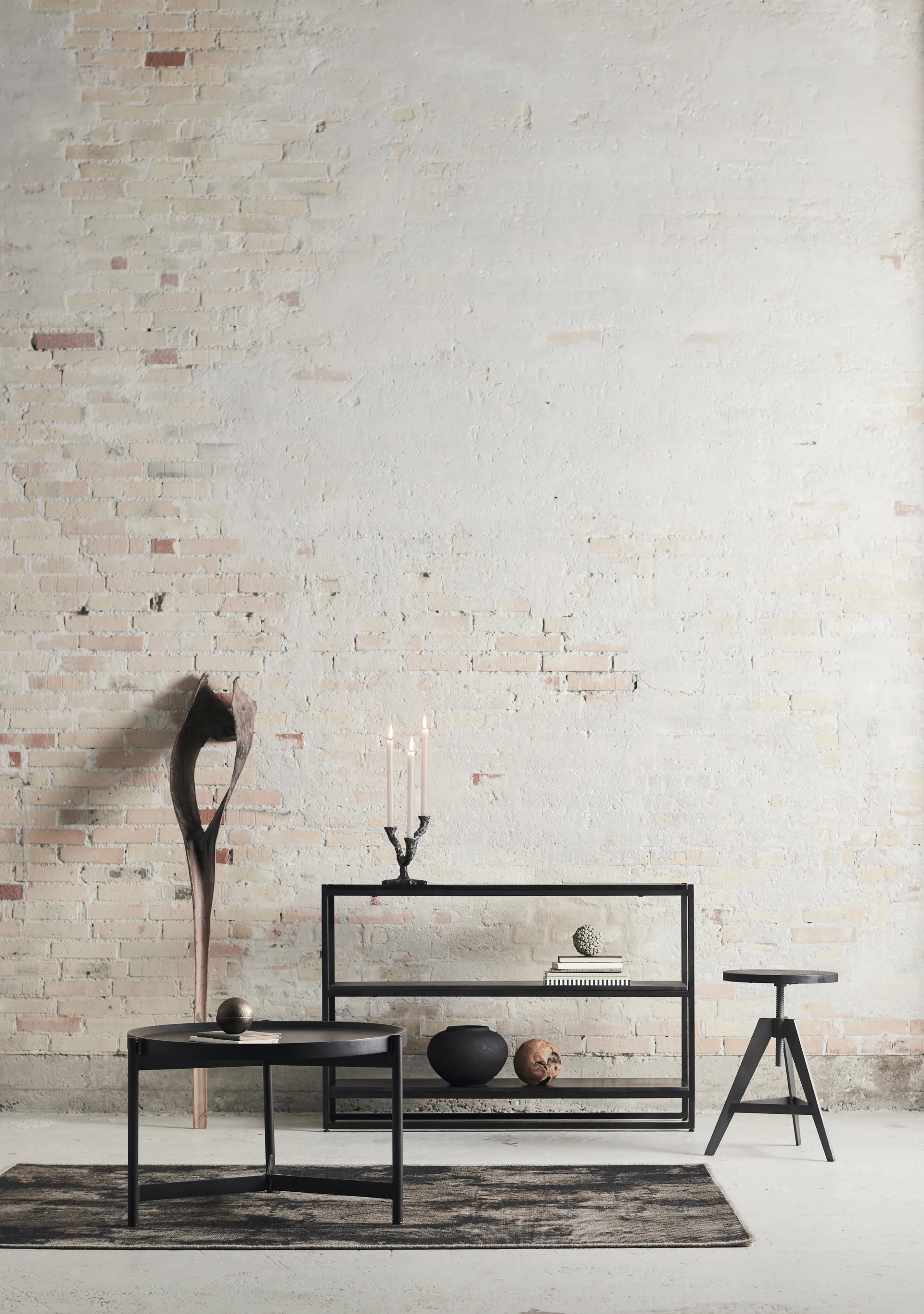 Nevada salongbord Ø70 cm, Svart MUUBS