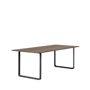 70/70 spisebord 225 x 90 cm - Solid smoked oak-Black - Muuto