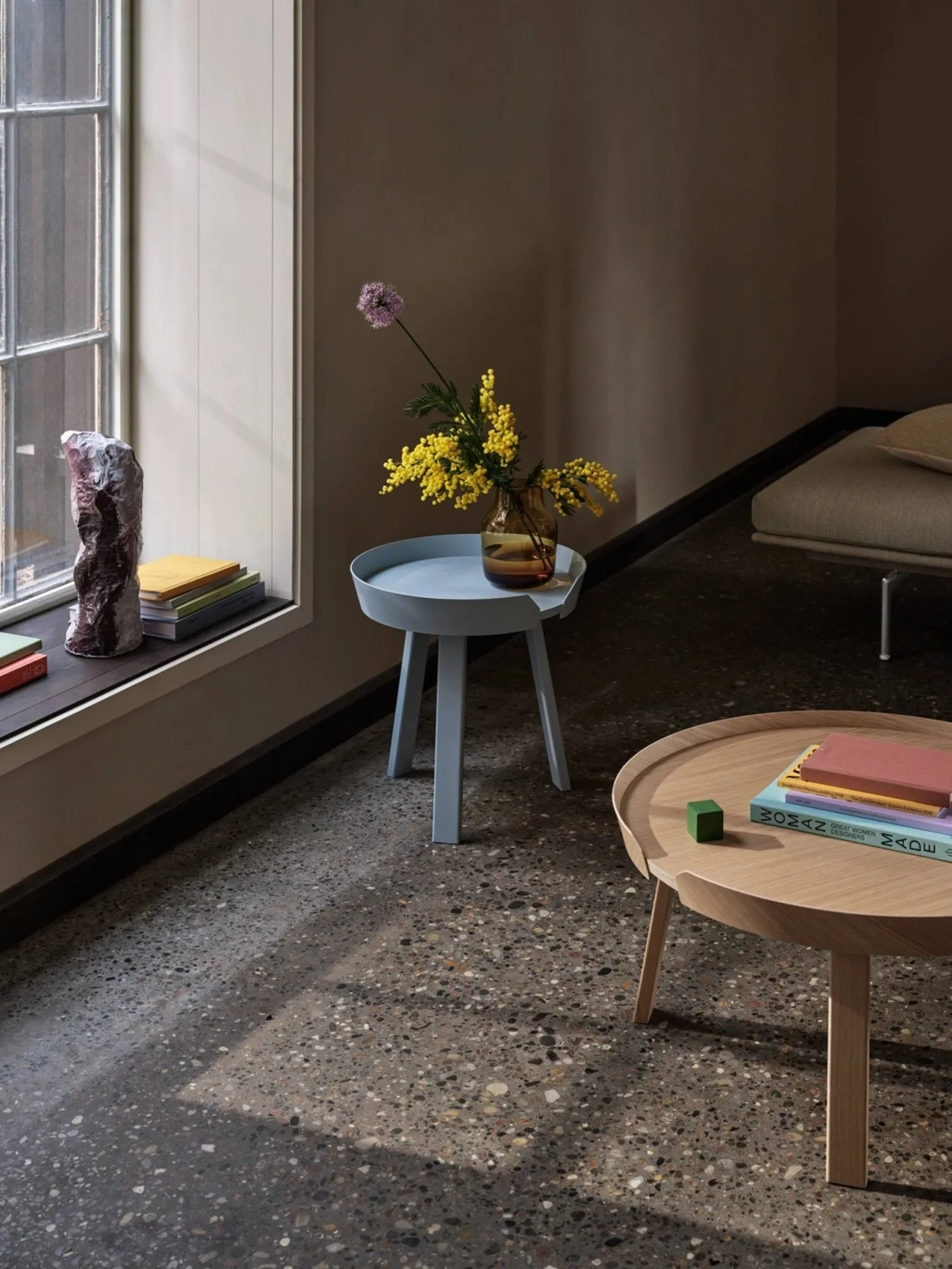 Around bord lite, Oak Muuto