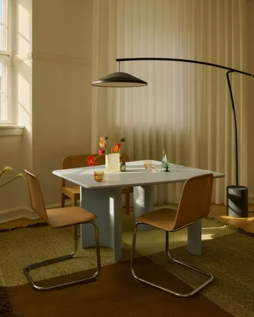 Contra gulvlampe - Antrasittsvart-betong, 188 cm - Muuto