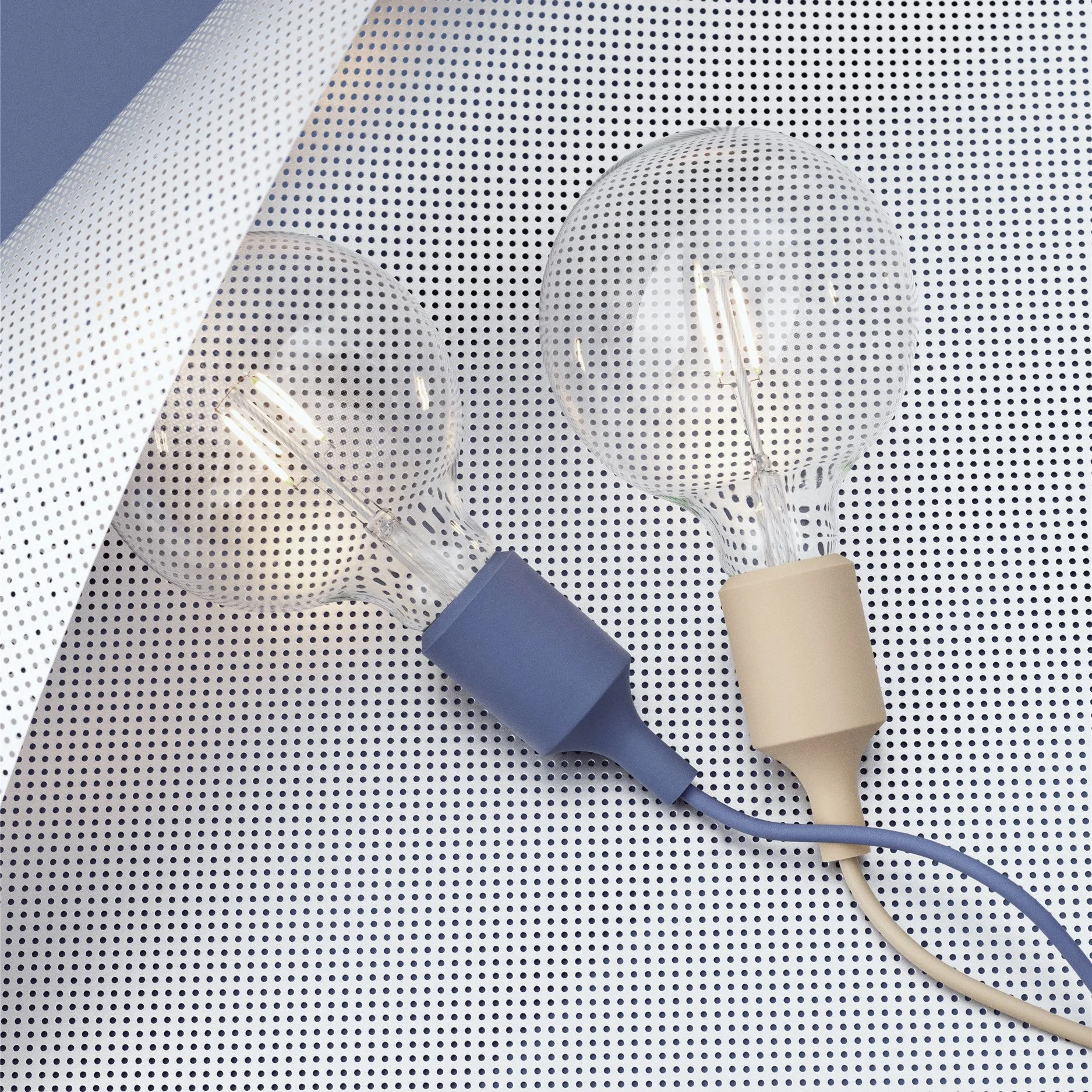 E 27 lampe, Pale blue Muuto