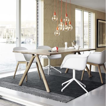 Fiber armchair med dreibar kontorfot - hvit - Muuto