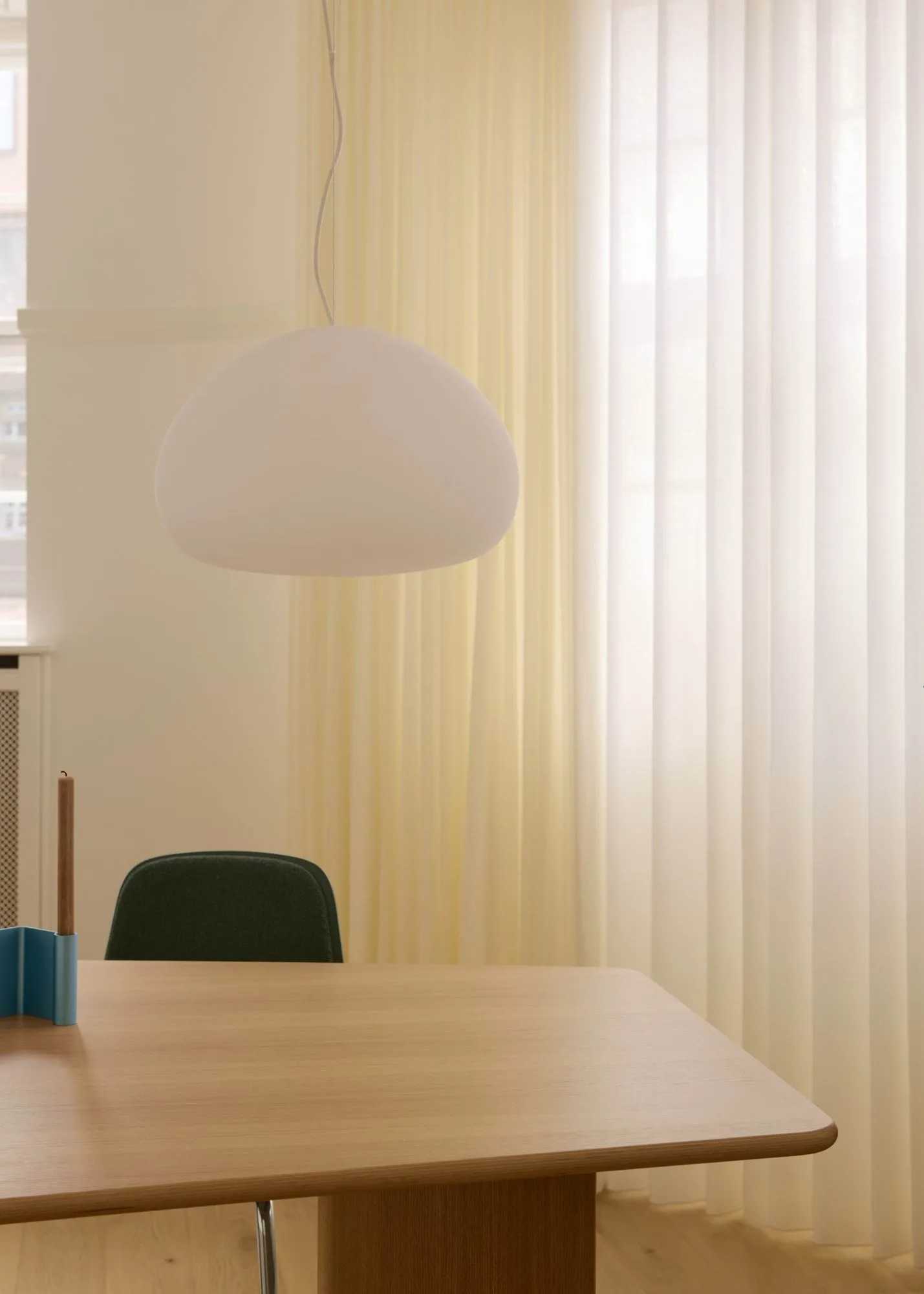 Fluid taklampe, stor Muuto