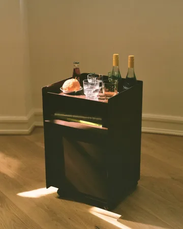 Folded Trolley tralle med skuff - Mørkerød - Muuto