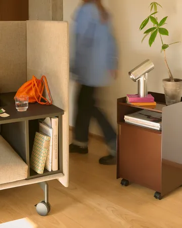 Folded Trolley tralle med skuff - Mørkerød - Muuto
