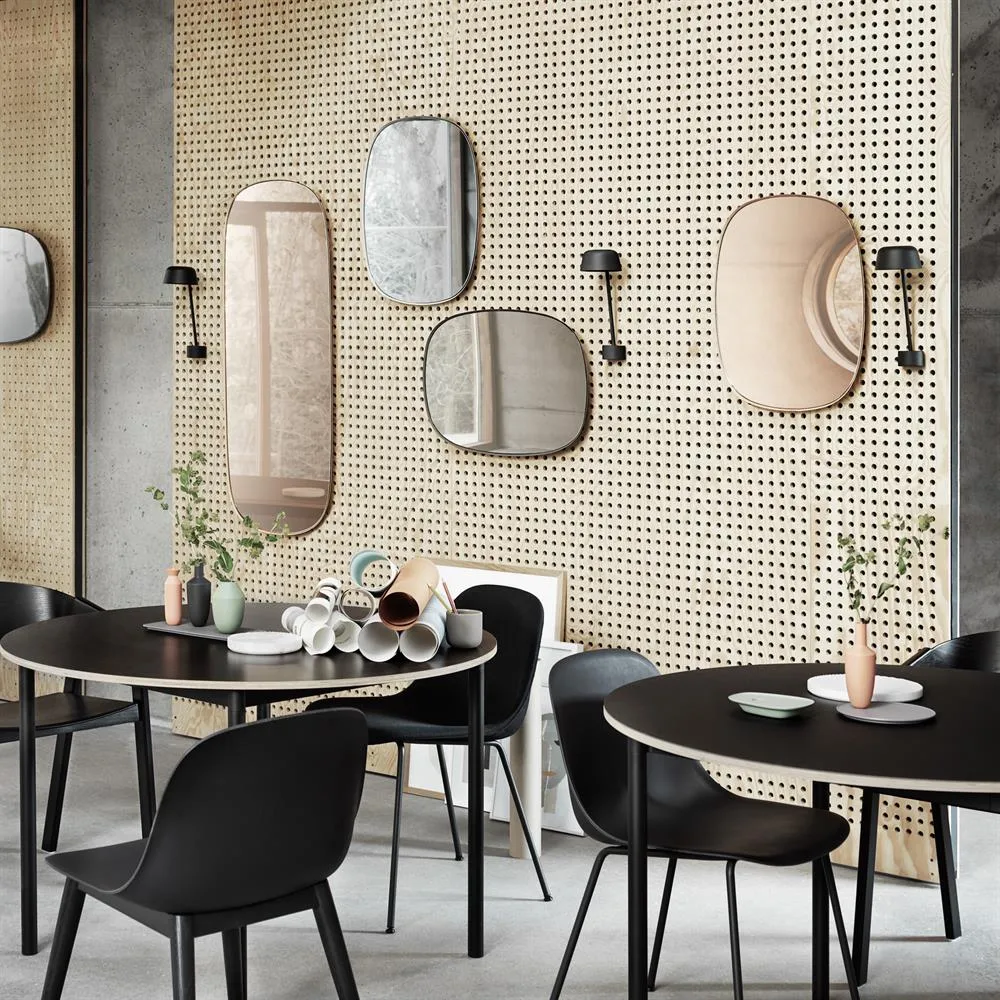 Framed speil, Taupe, 59x44 cm Muuto