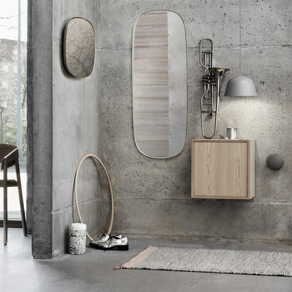 Framed speil, Taupe, 59x44 cm Muuto