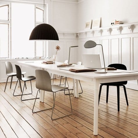 Leaf bordlampe, hvit Muuto