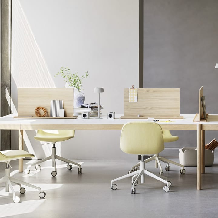 Linear System skjerm, Oak 178 cm Muuto