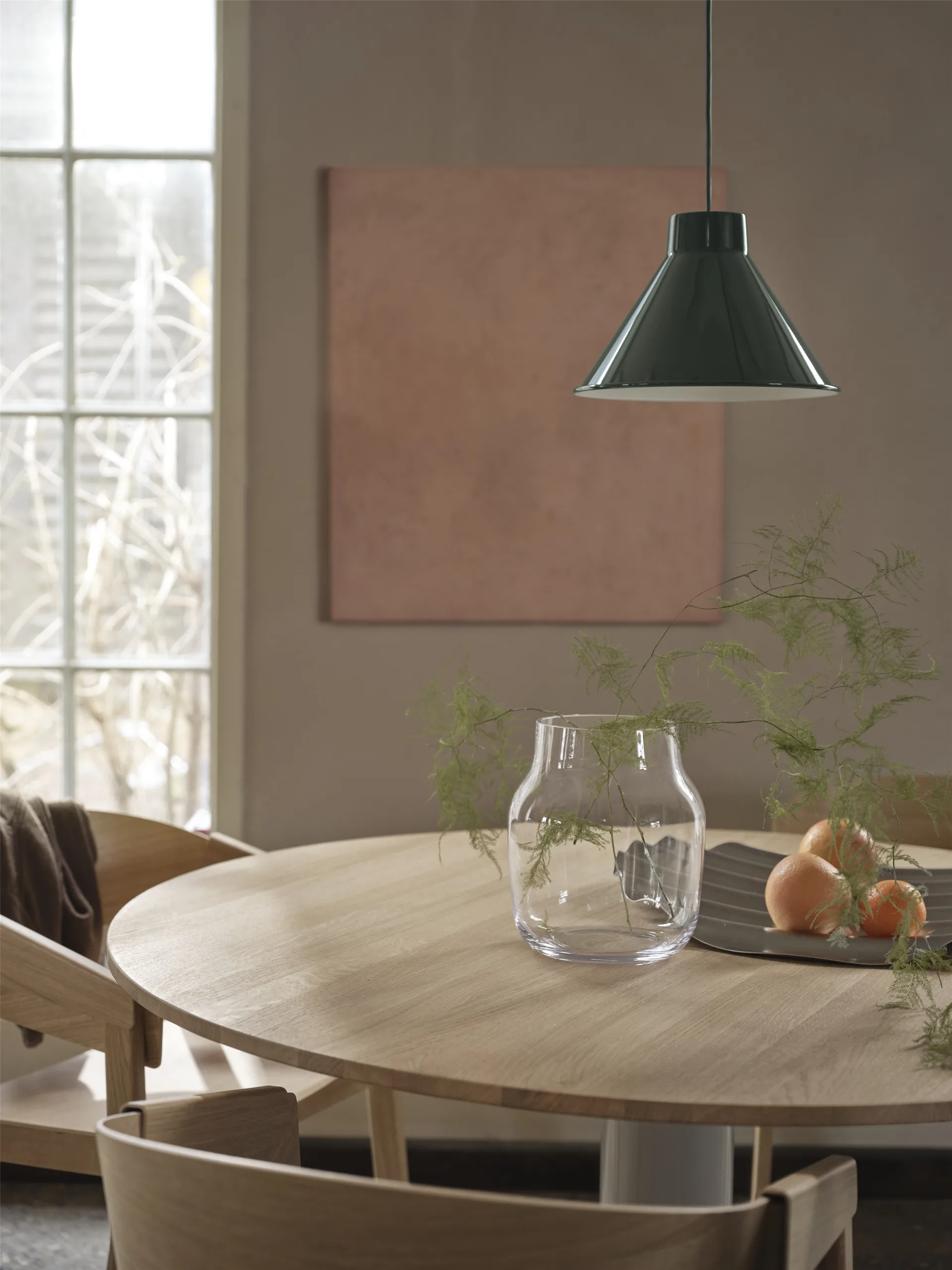 Midst søylebord, Oiled oak-grey, Ø120 cm Muuto