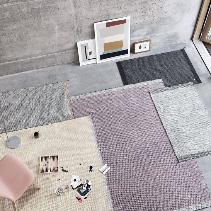 Ply ullteppe 85x140 cm, mørkegrå Muuto