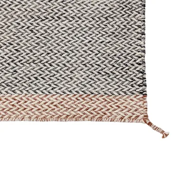 Ply ullteppe 85x140 cm - svart-hvit - Muuto