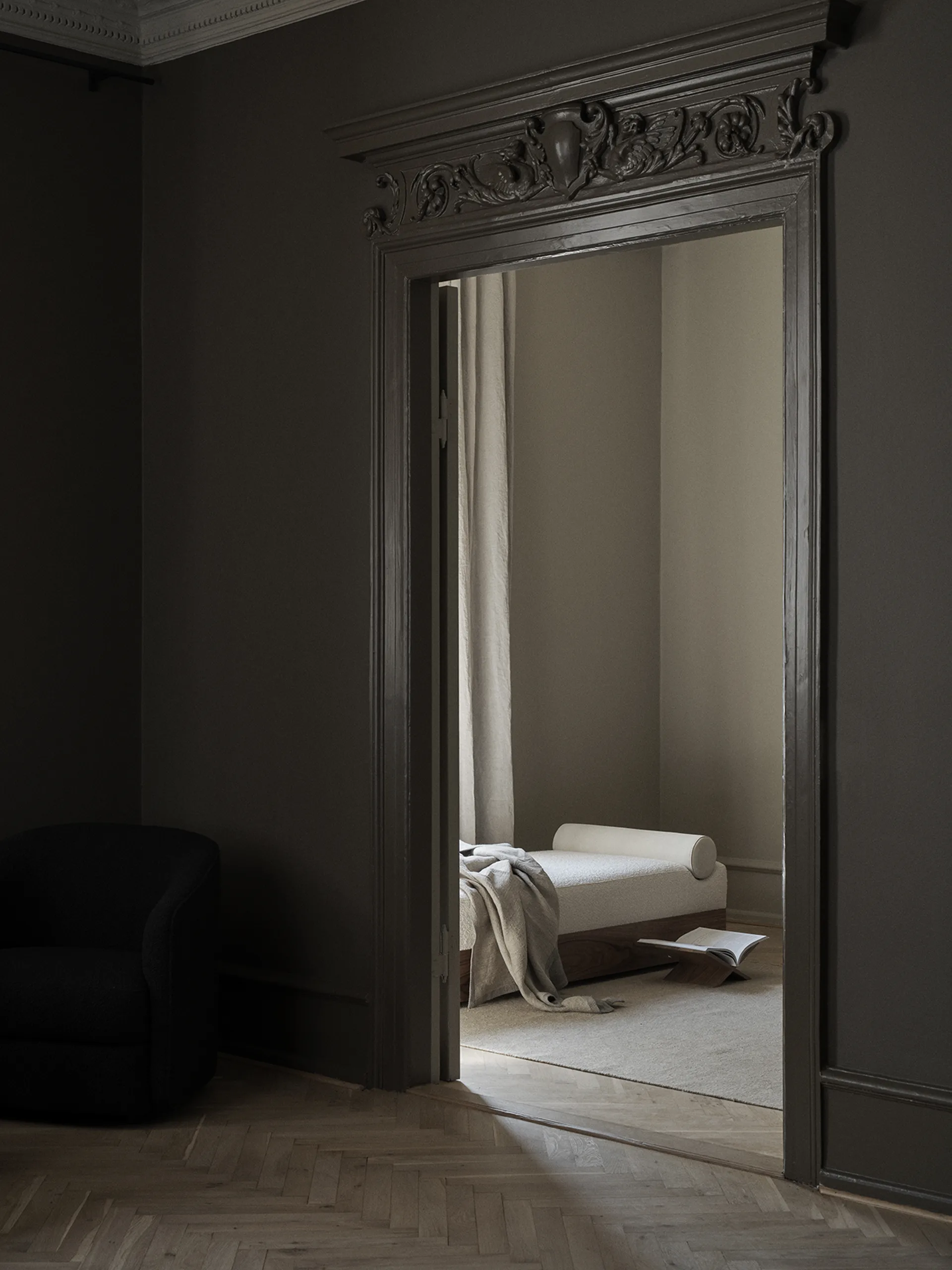 Dagseng Mass 200x75x51 cm, Karakorum ivory 001-walnut New Works