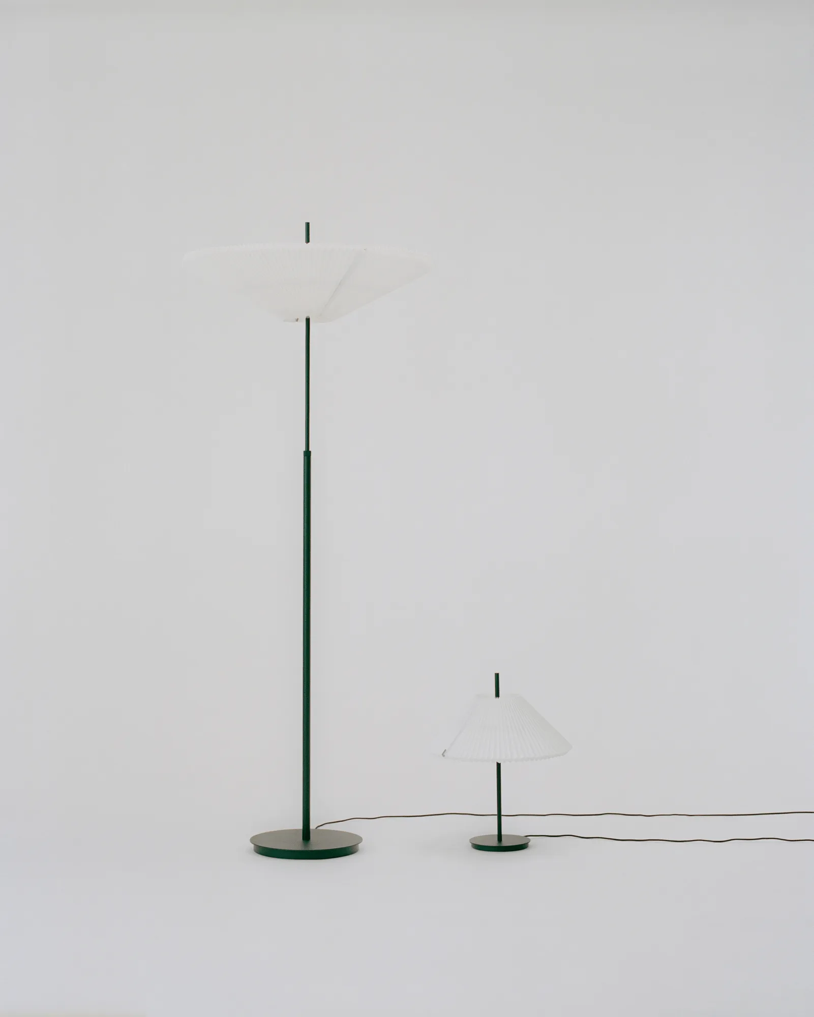 Nebra bordlampe, White (hvit) New Works
