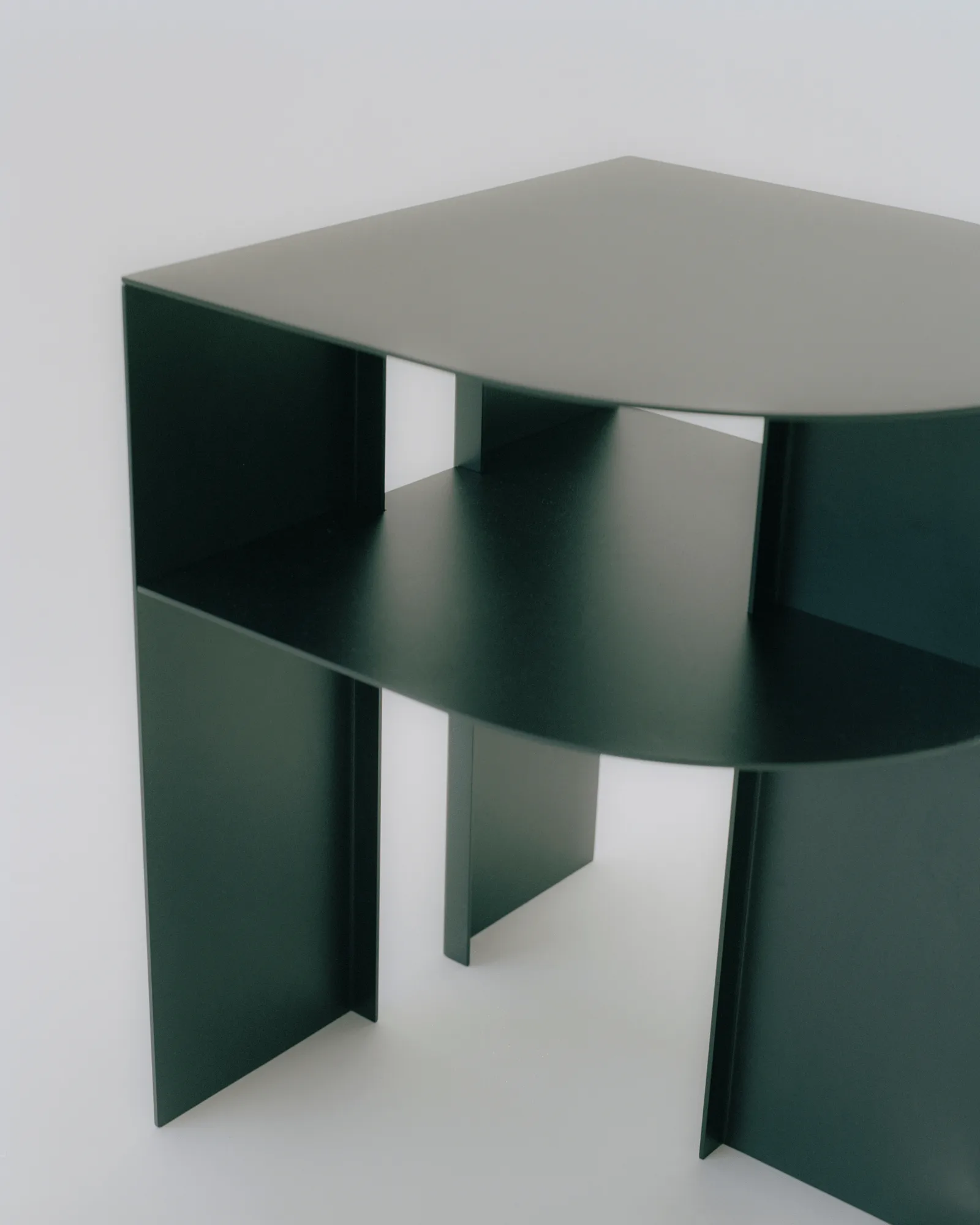 Rand sidebord, Black New Works